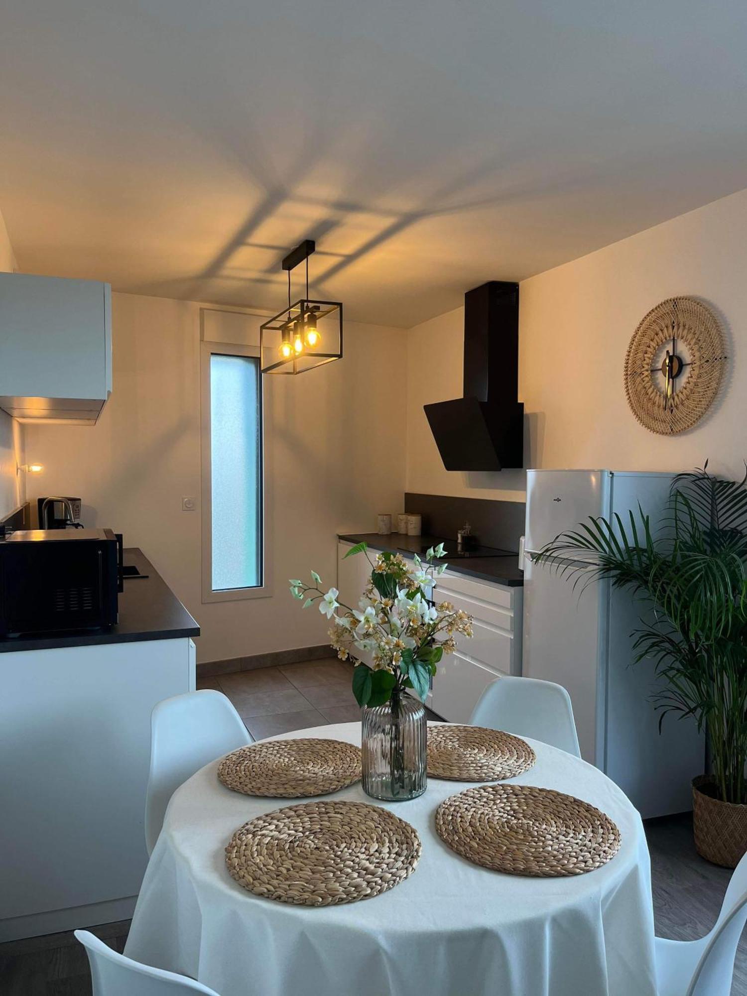 Ferienwohnung Les Terrasses De Saint Martin Rennes Exterior foto